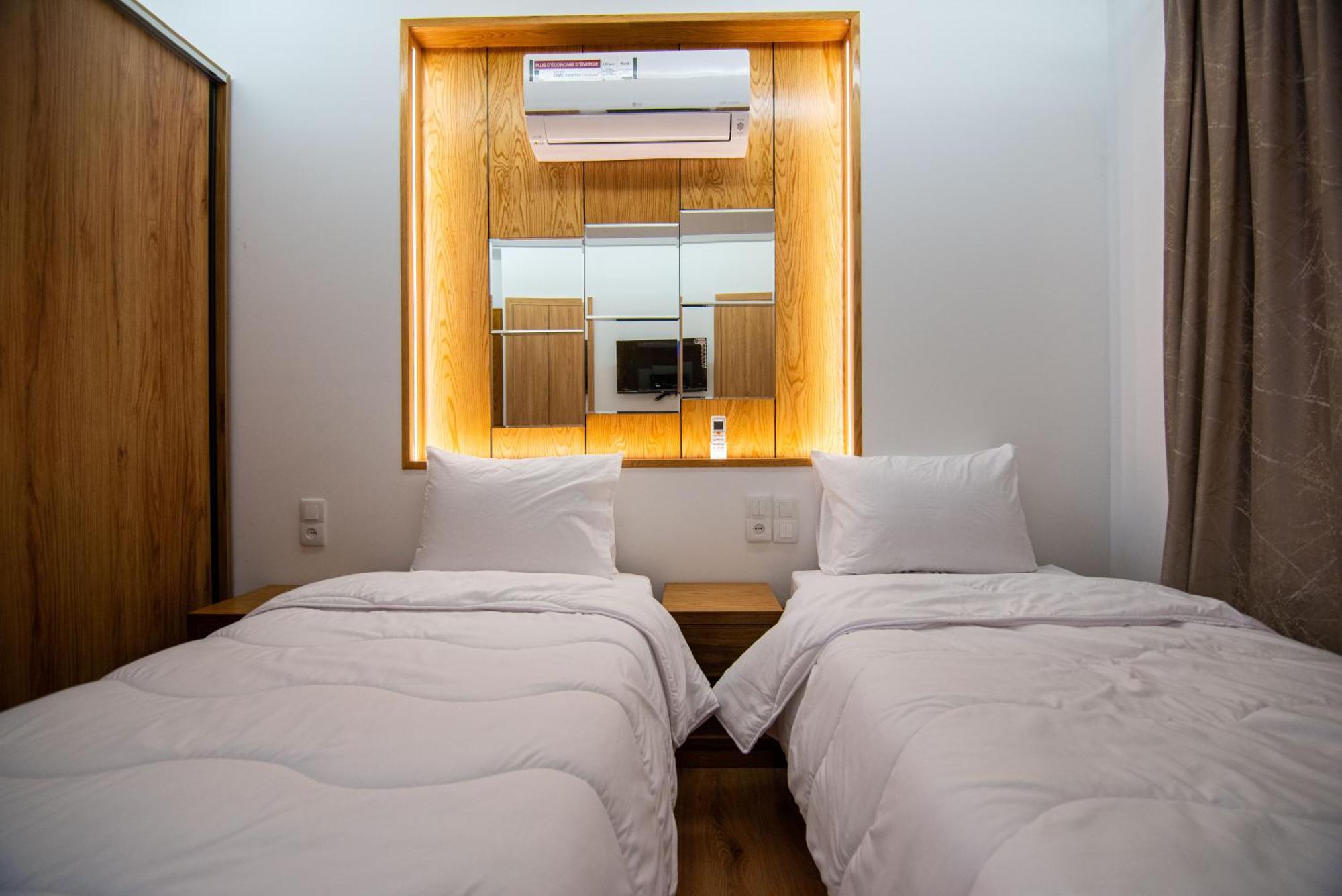 Titrite Bleu Oceane Appartement Tanger Buitenkant foto